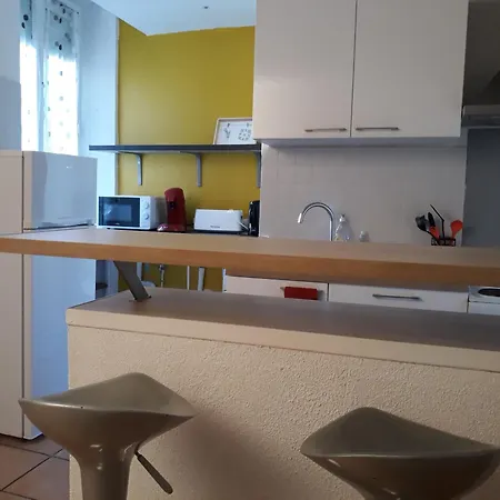5 Minutes Des Arènes, 6 Couchages Appartamento *